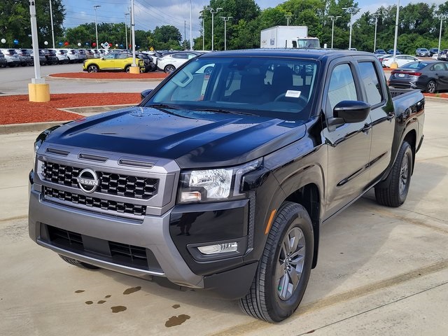 2025 Nissan Frontier SV photo 6