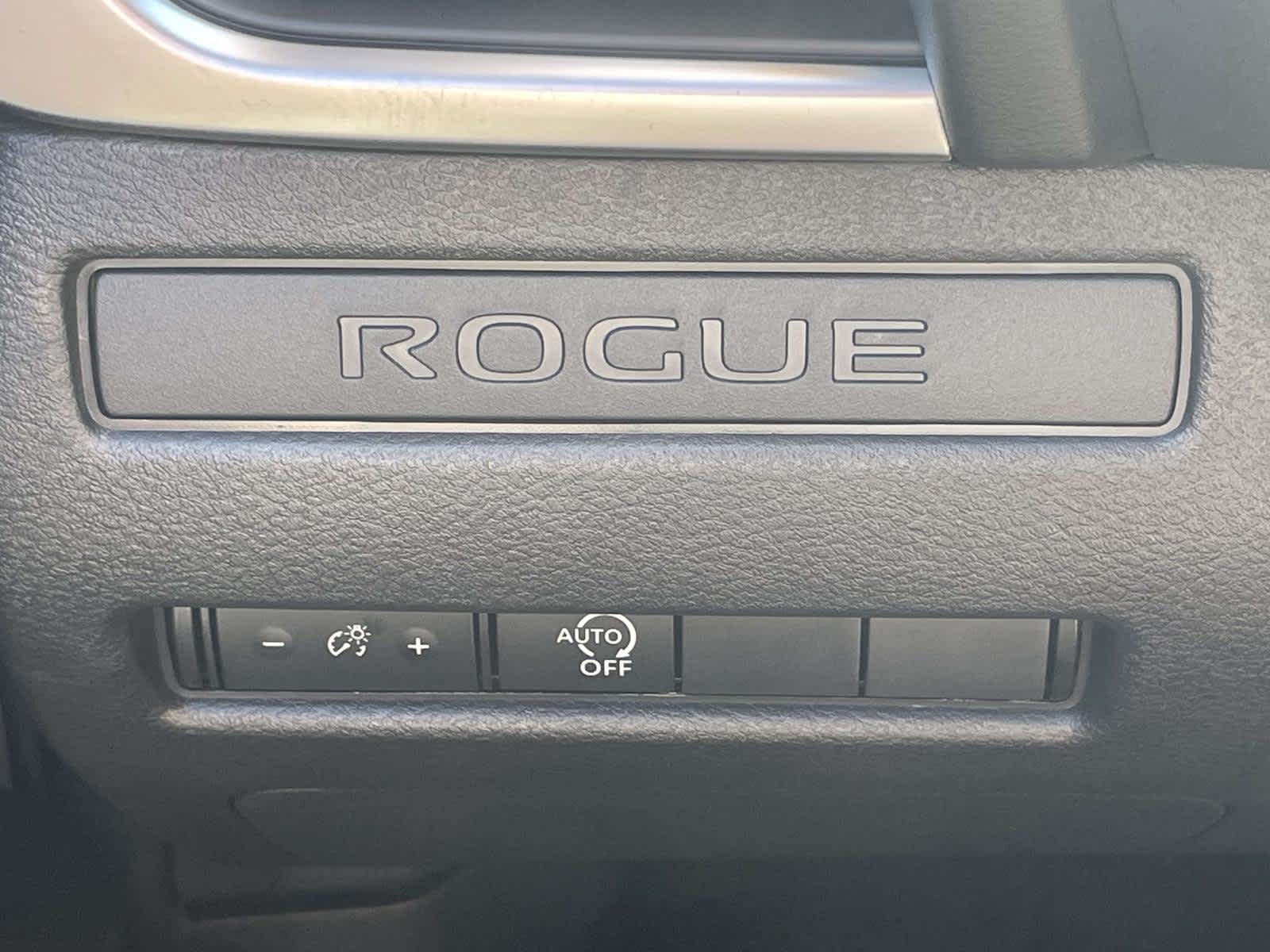 2026 Nissan Rogue S photo 23