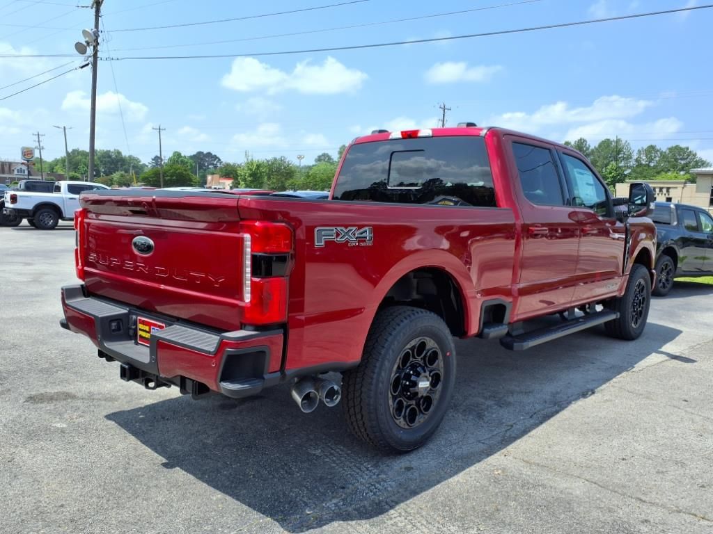 2025 Ford F-250 Lariat photo 4