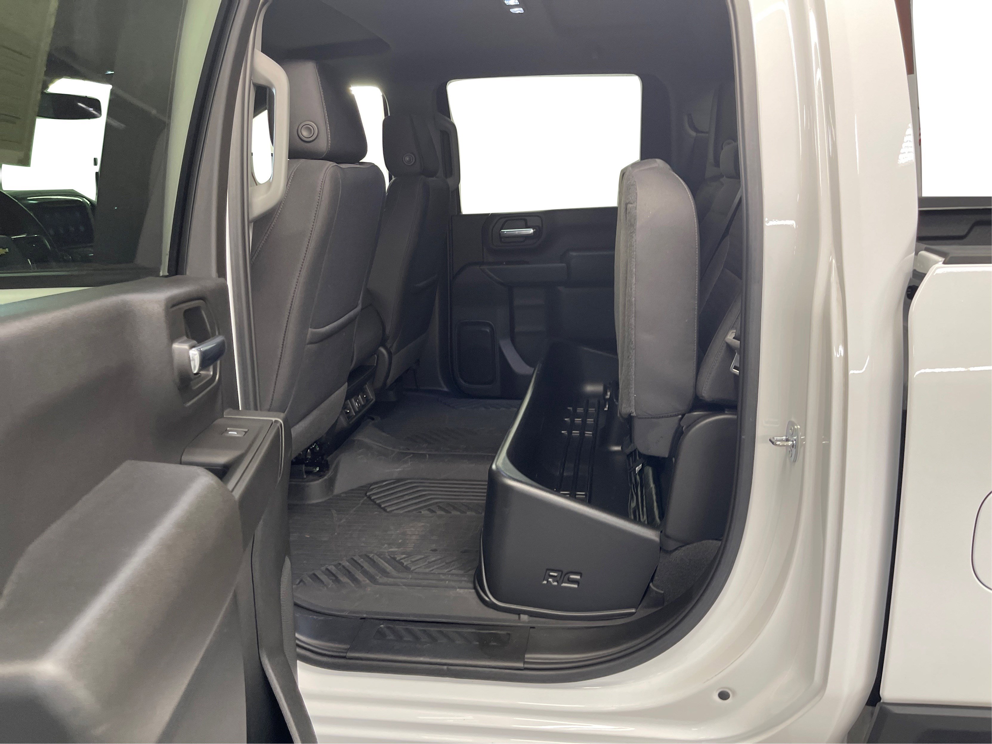 2023 Chevrolet Silverado 3500HD LT photo 10