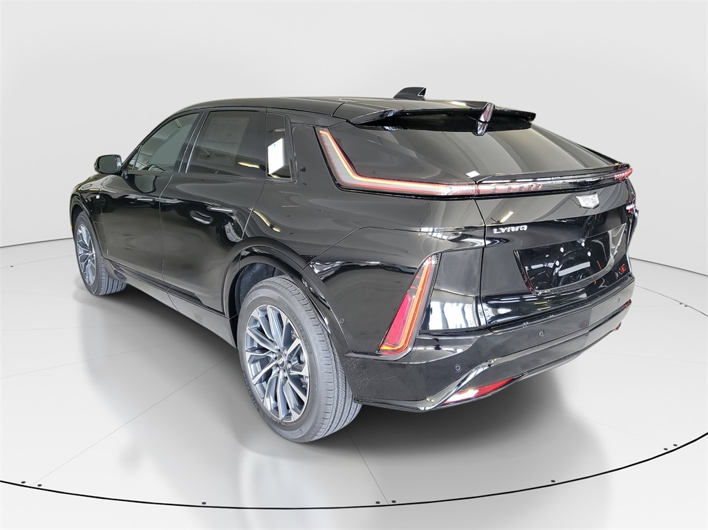2025 Cadillac Lyriq Sport photo 4