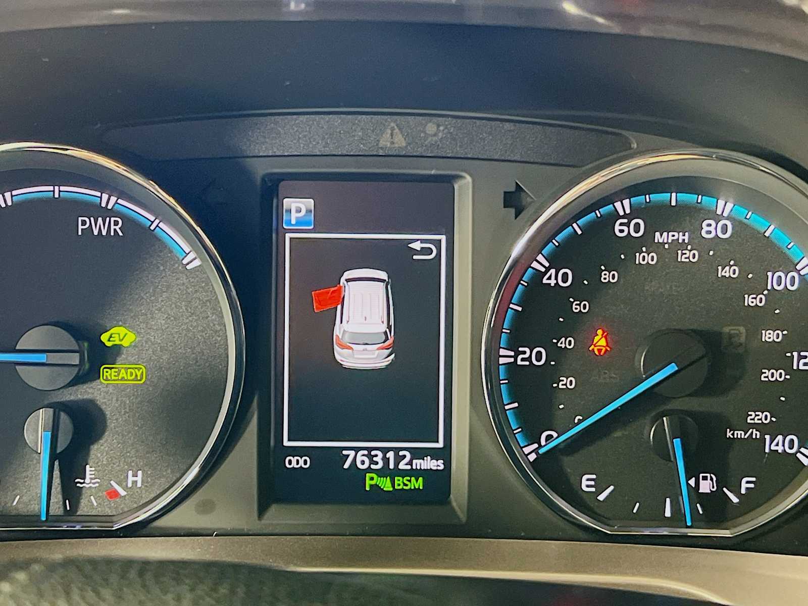 2018 Toyota RAV4 Hybrid Limited photo 12