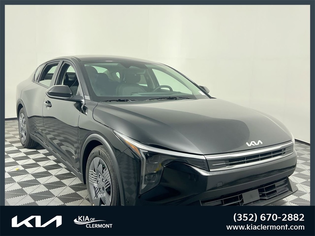 2025 Kia K4 LX's photo
