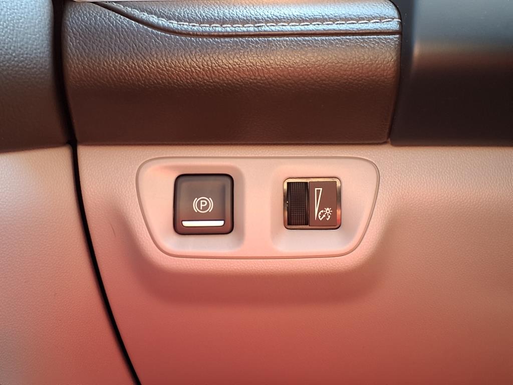 2021 Gmc Acadia SLE photo 27