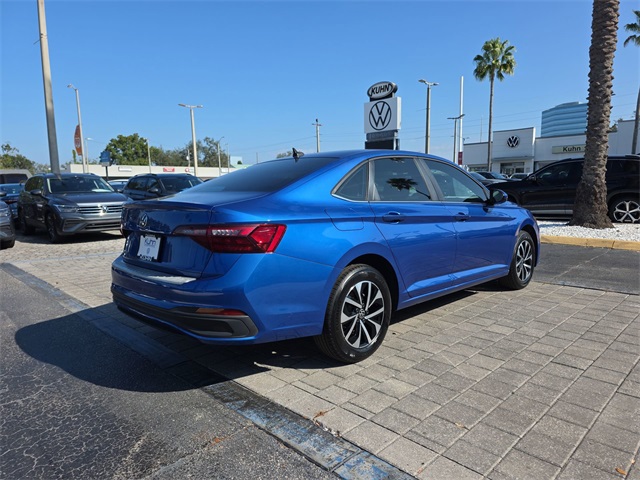 2023 Volkswagen Jetta 1.5T S photo 2