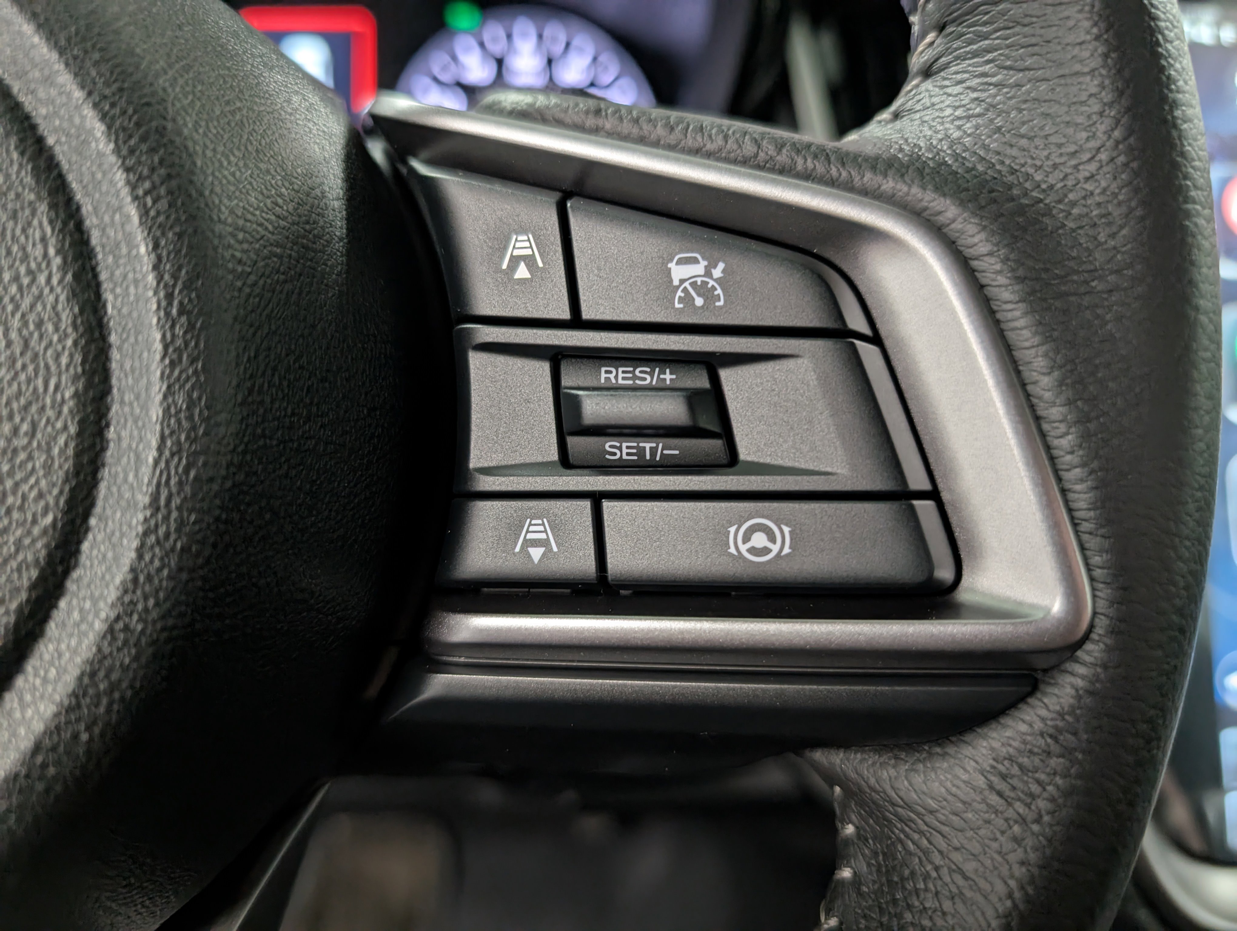 2025 Subaru Outback Premium photo 7