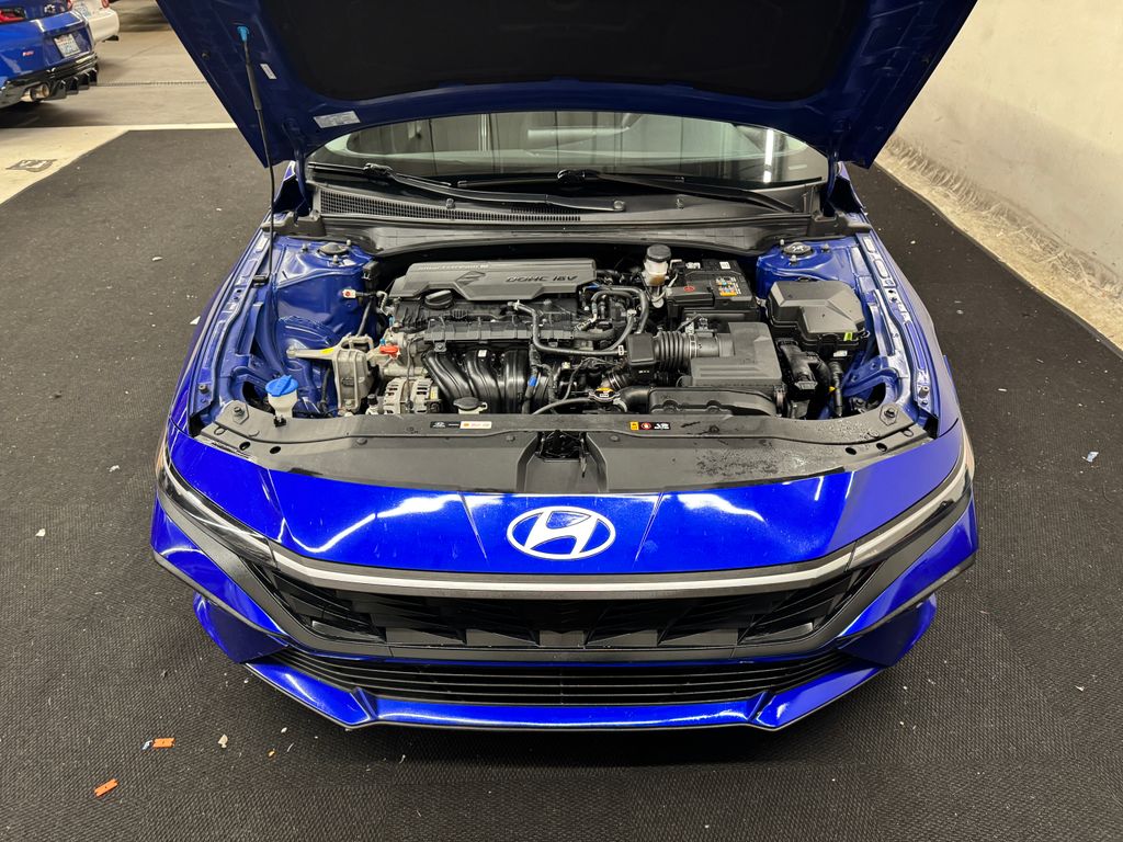 2024 Hyundai Elantra SEL photo 19