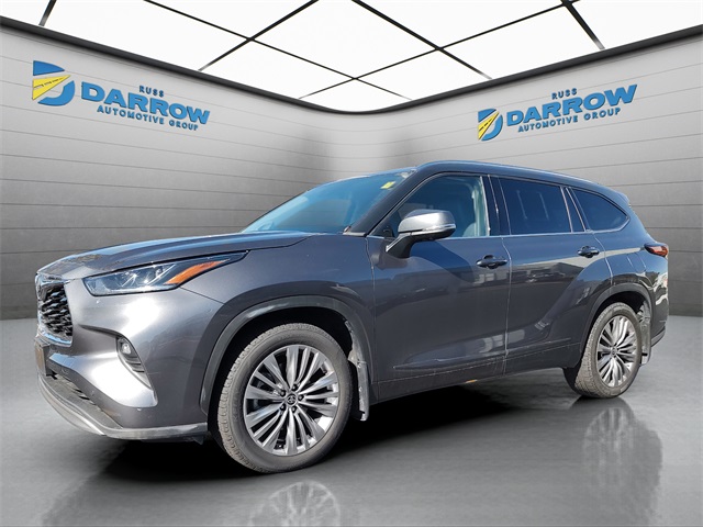 2021 Toyota Highlander Platinum's photo