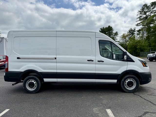 2025 Ford Transit Cargo Van photo 3