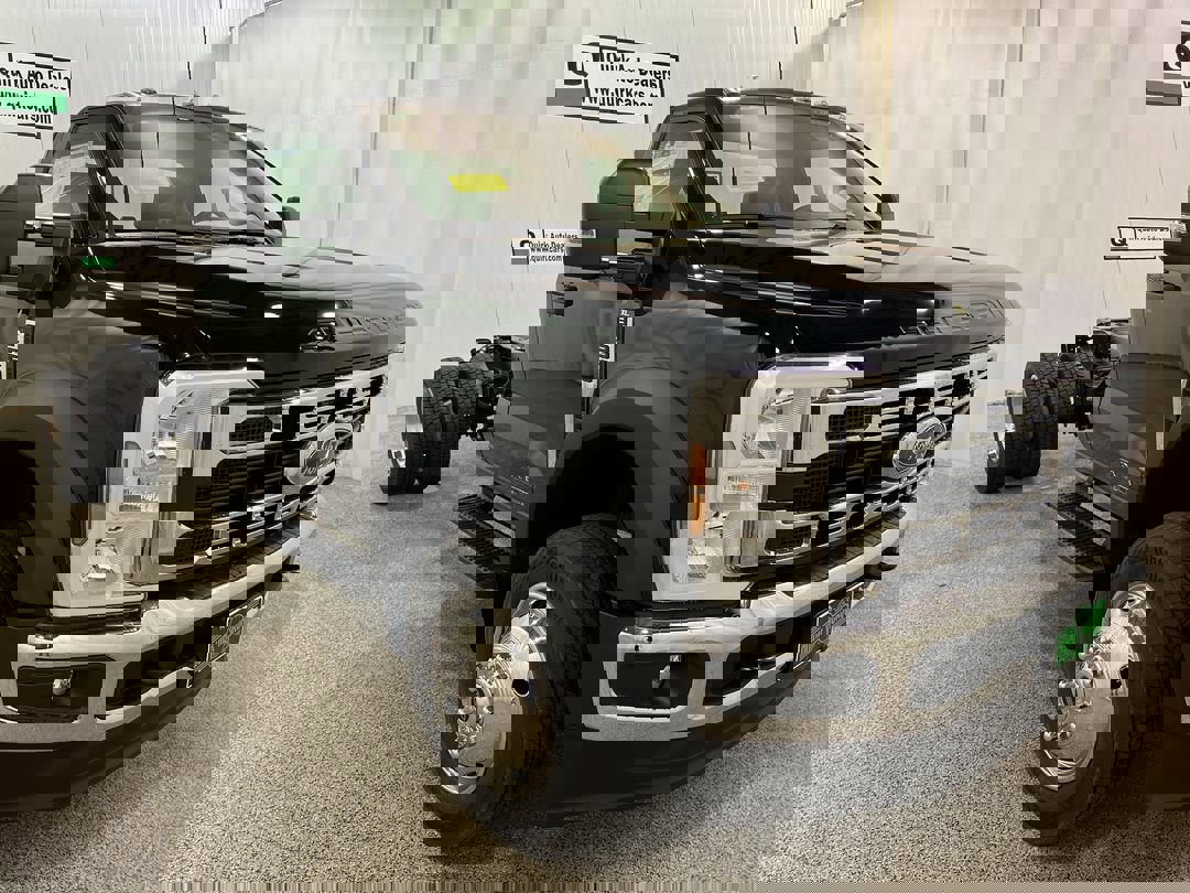 New 2025 AGATE BLACK Ford XL image 1