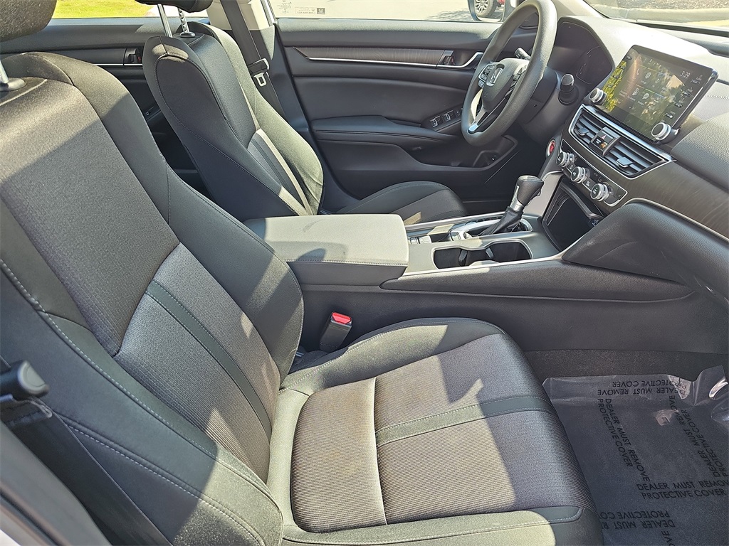 2019 Honda Accord EX photo 8