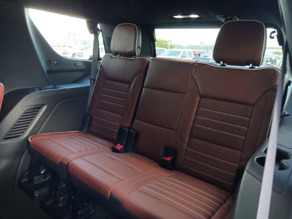 2024 Gmc Yukon Denali Ultimate photo 27
