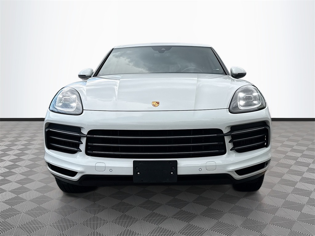 2020 Porsche Cayenne Base photo 2