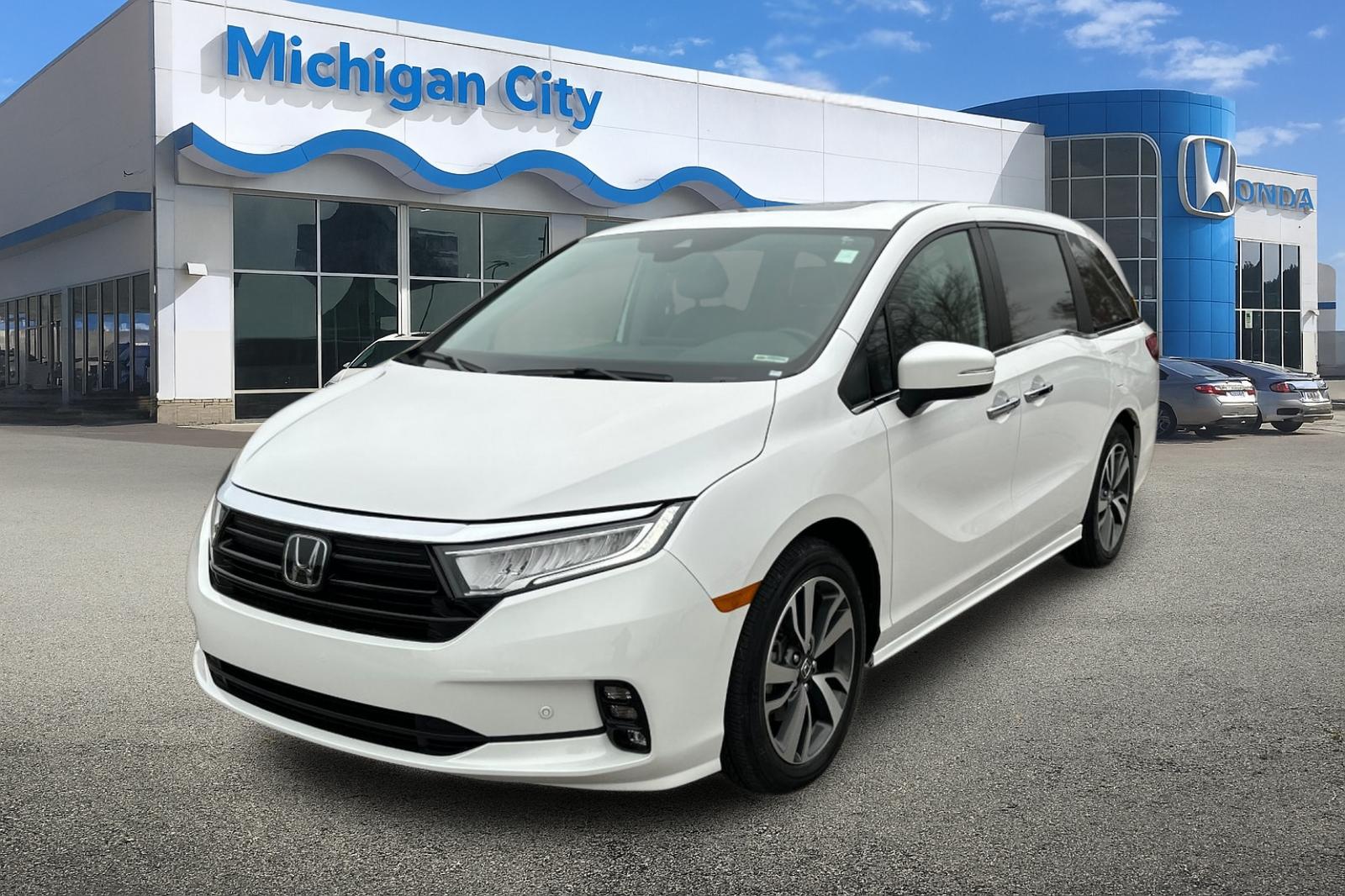 2024 Honda Odyssey Touring's photo