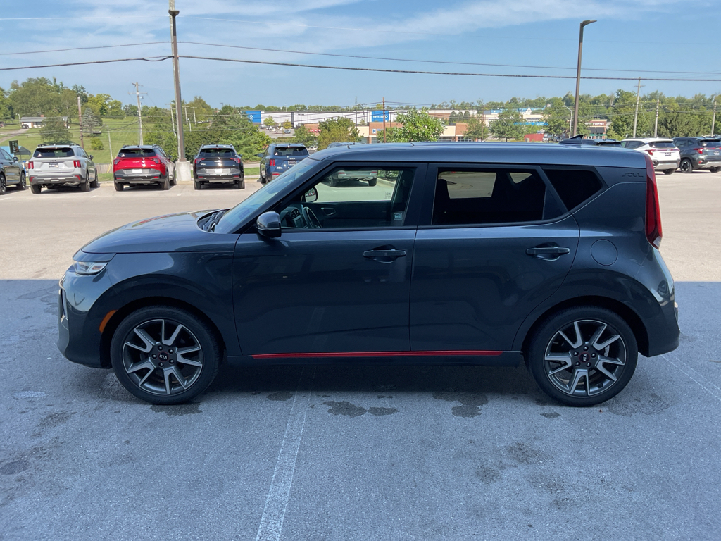 2021 Kia Soul GT-Line photo 5