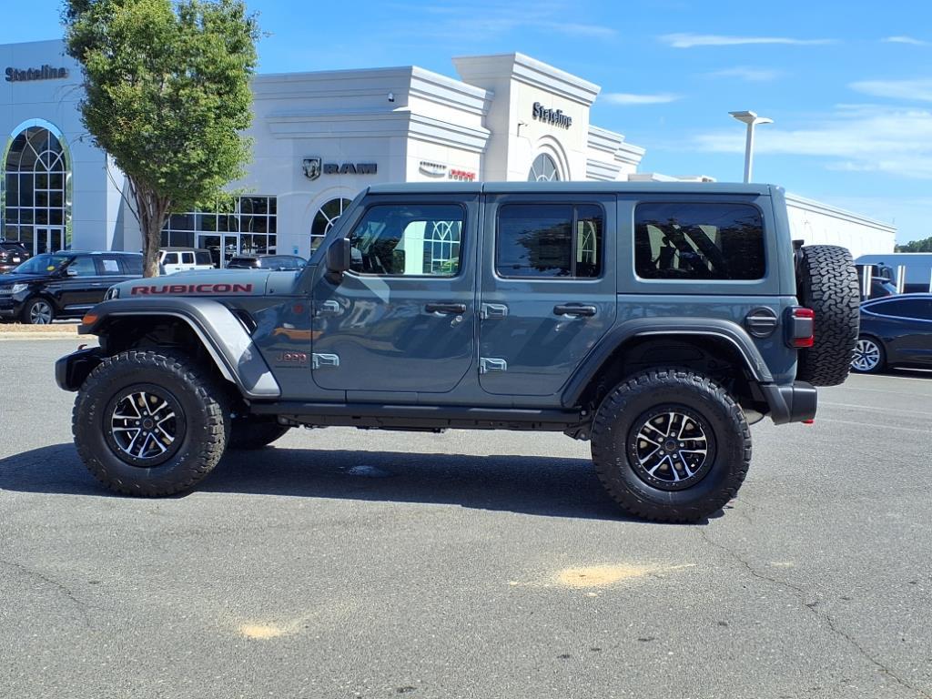 2025 Jeep Wrangler Rubicon photo 14