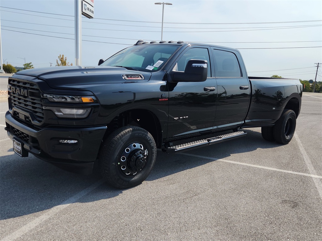 2026 Ram 3500 Big Horn photo 4
