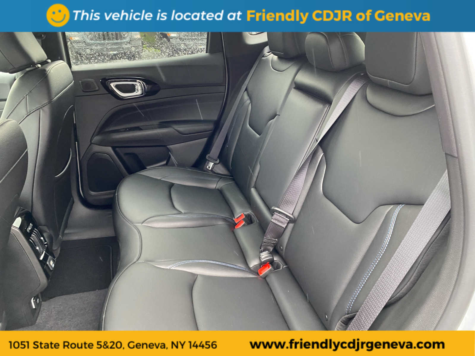 2025 Jeep Compass Limited photo 12