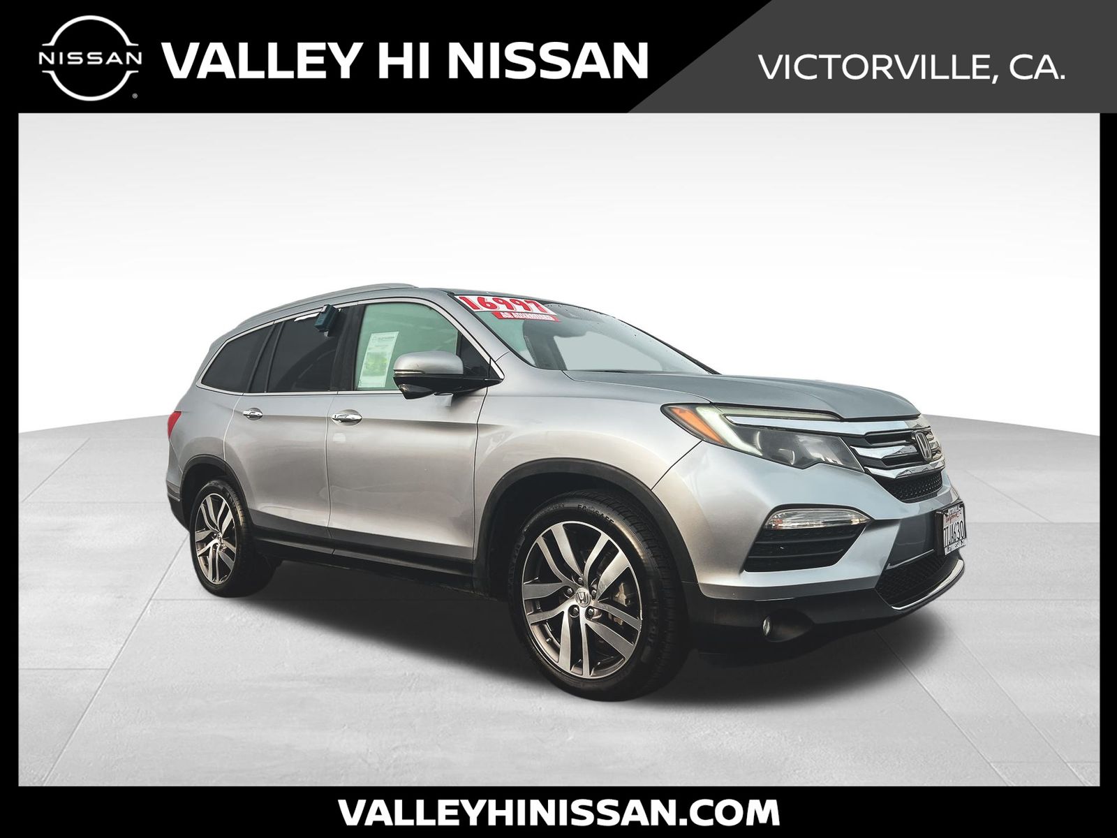 2016 Honda Pilot Touring's photo