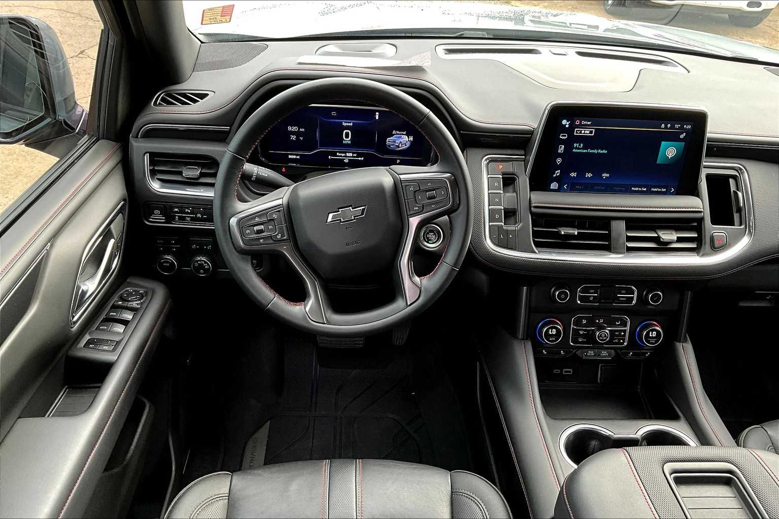 2024 Chevrolet Tahoe RST photo 6