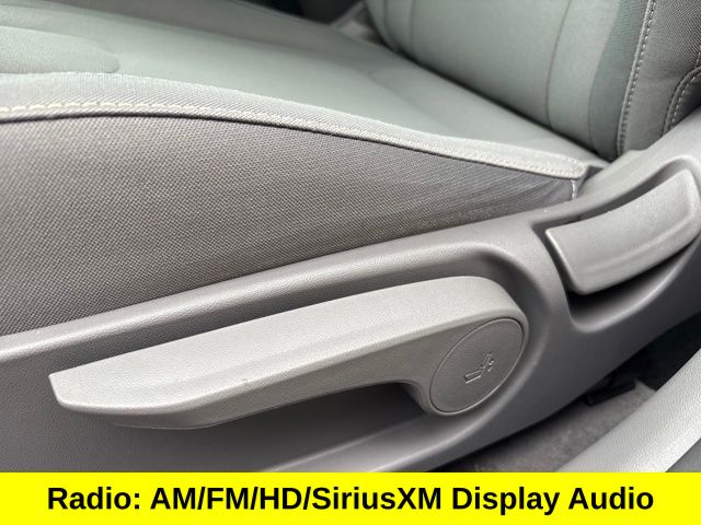 2022 Hyundai Elantra SEL Convenience photo 6