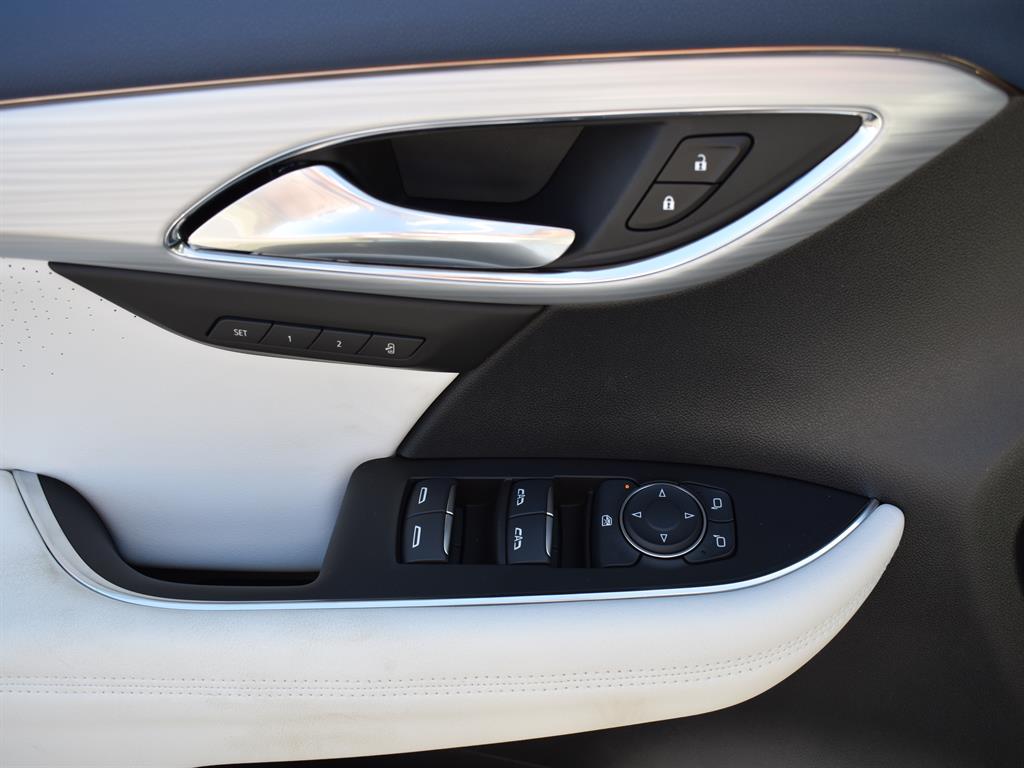 2025 Buick Envision Avenir photo 12
