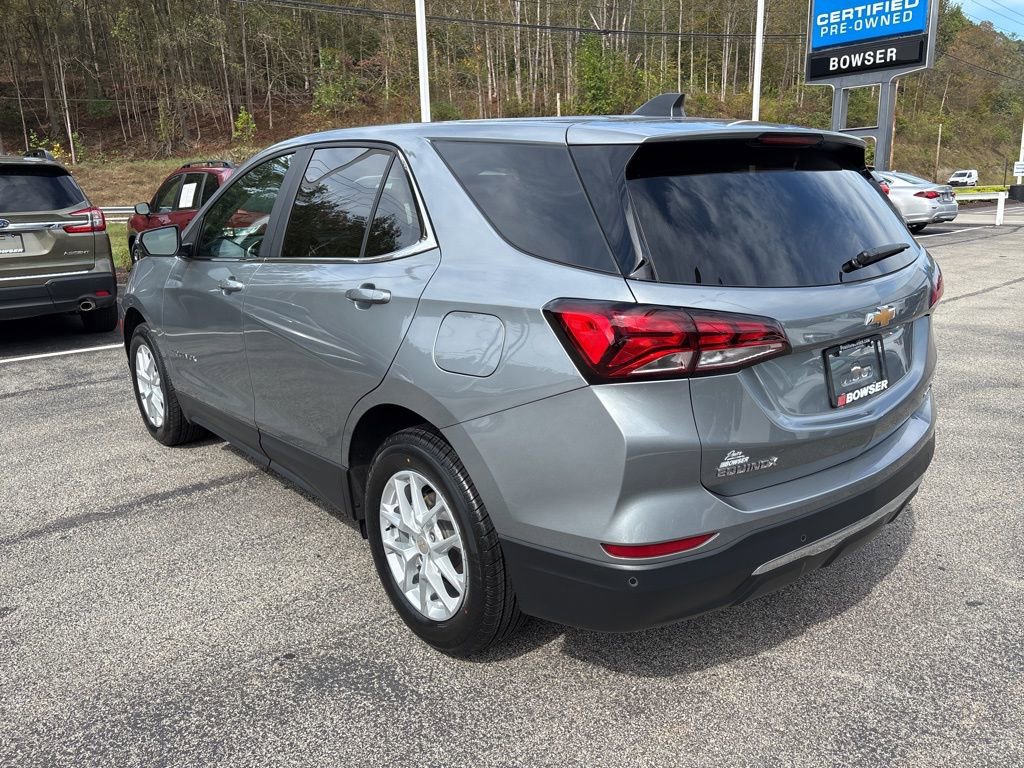 2024 Chevrolet Equinox LT photo 3