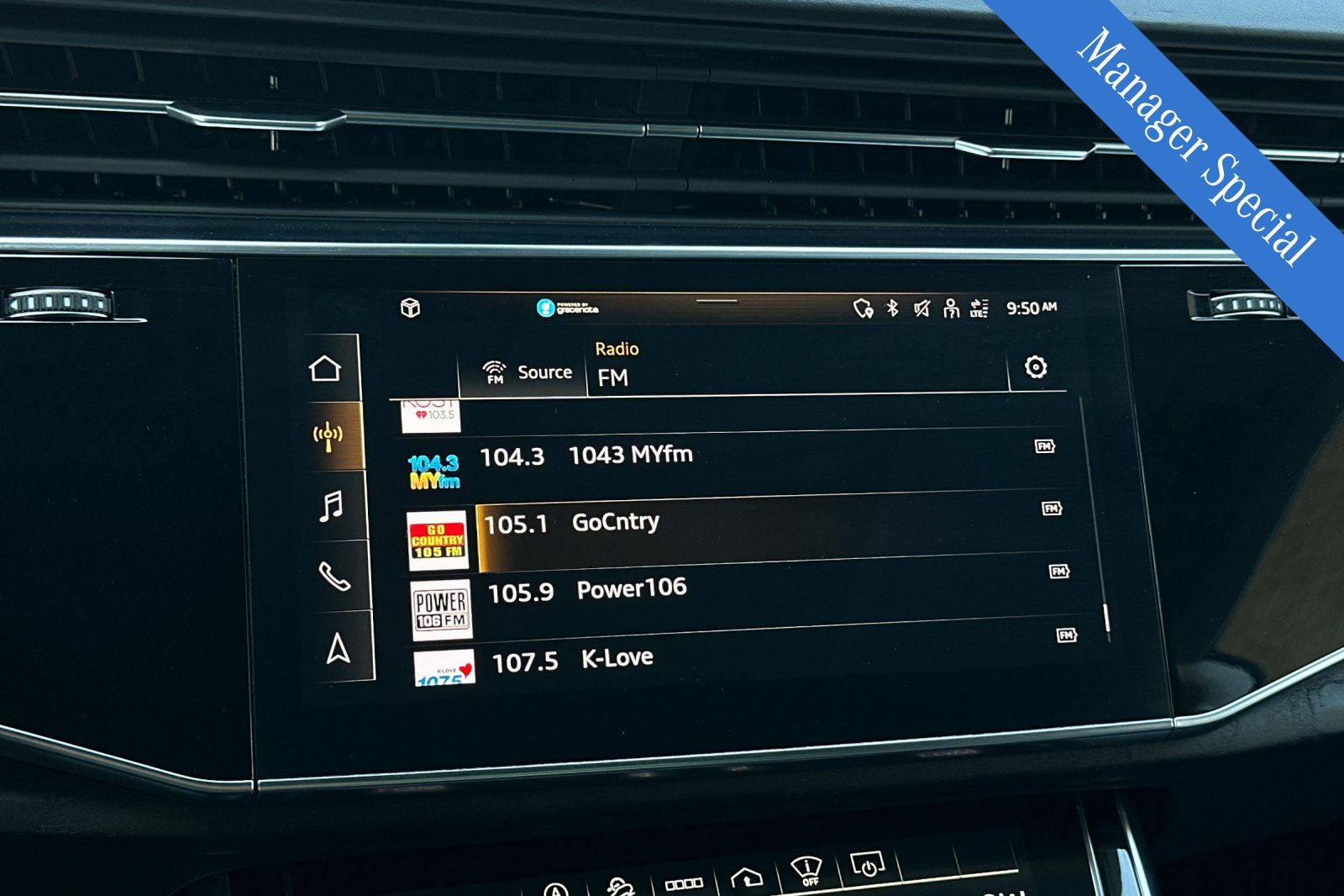 2022 Audi Q8 55 Prestige photo 31