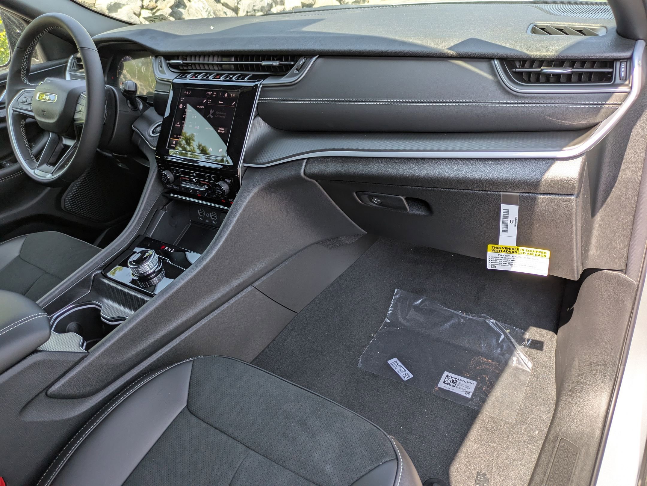 2025 Jeep Grand Cherokee Altitude X photo 28
