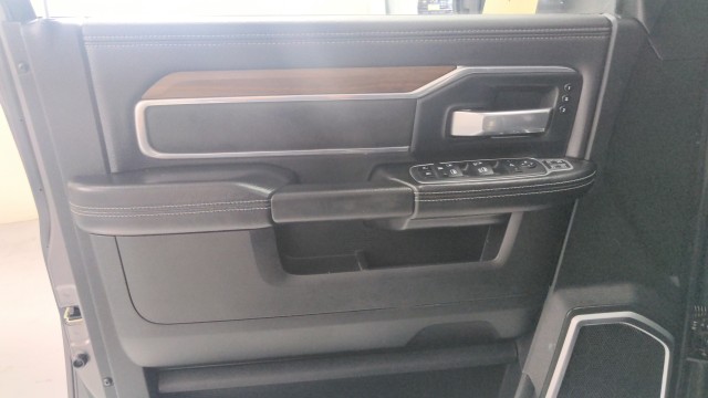 Used 2024 GRAY Ram Laramie image 22