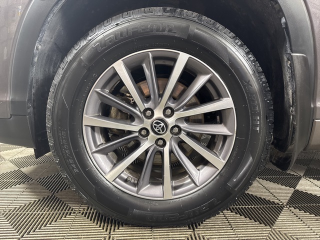 2018 Toyota Highlander XLE photo 8
