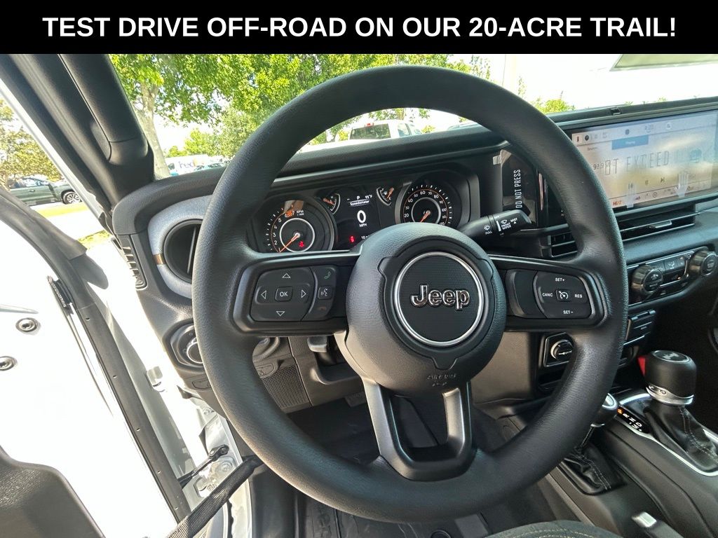 2025 Jeep Wrangler Sport photo 19