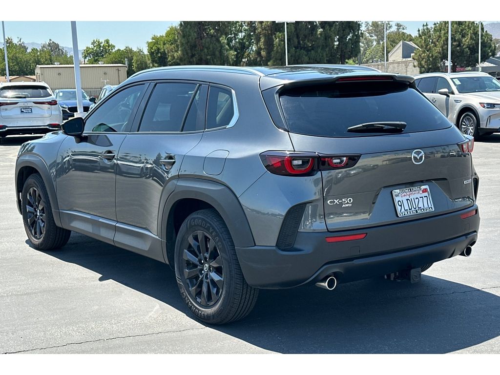 2024 Mazda CX-50 2.5 S Preferred photo 2