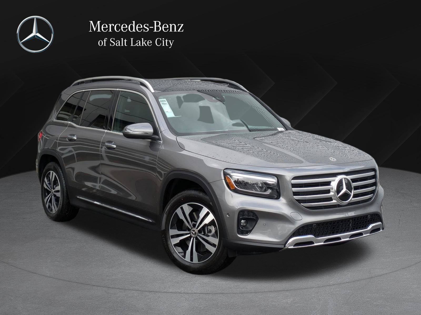 2025 Mercedes-Benz GLB Base's photo