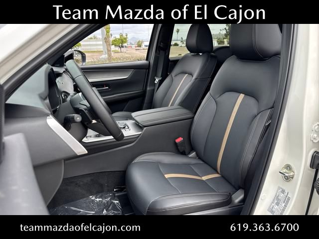 2025 Mazda CX-70 Premium Plus photo 4