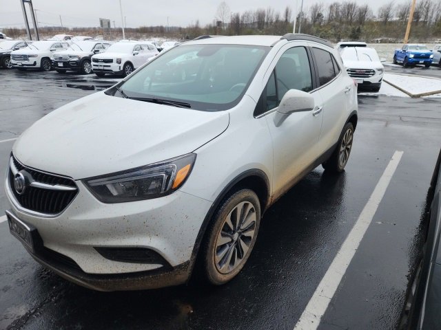 2022 Buick Encore Preferred's photo