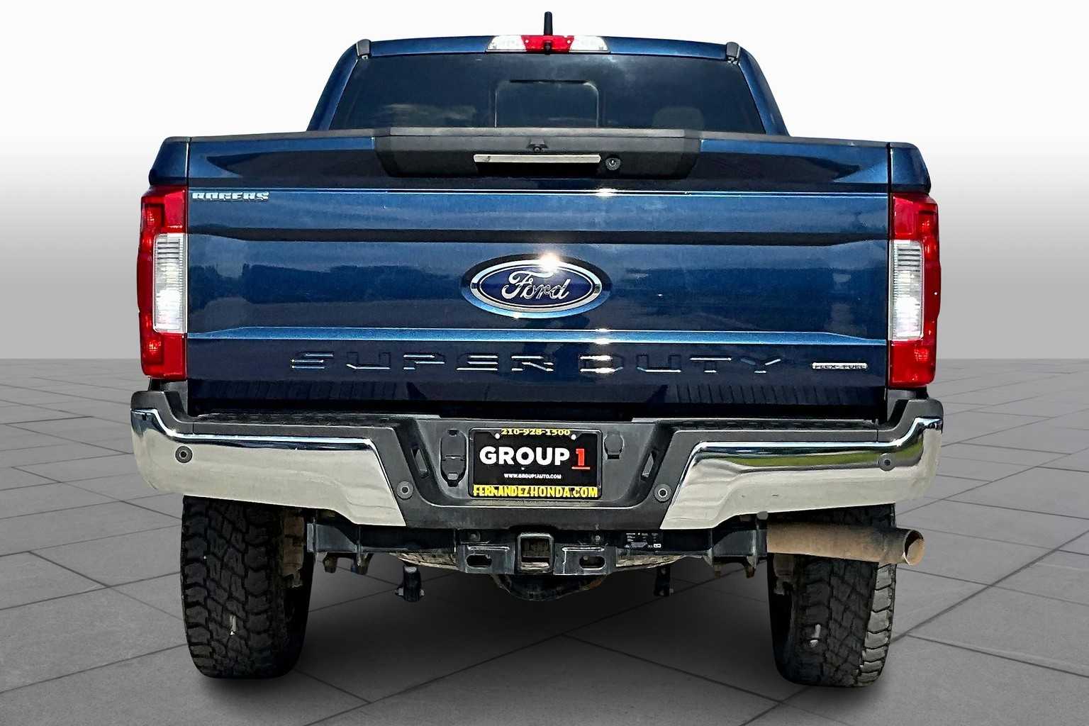 2019 Ford F-250 Lariat photo 3