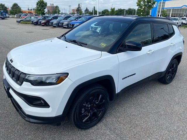 2022 Jeep Compass Altitude photo 8