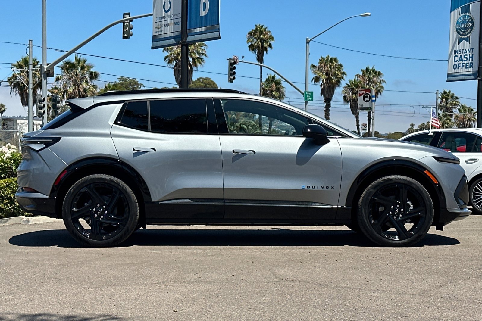 2025 Chevrolet Equinox EV 3RS photo 3