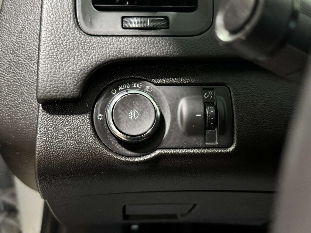 2017 Buick Regal Premium II photo 19