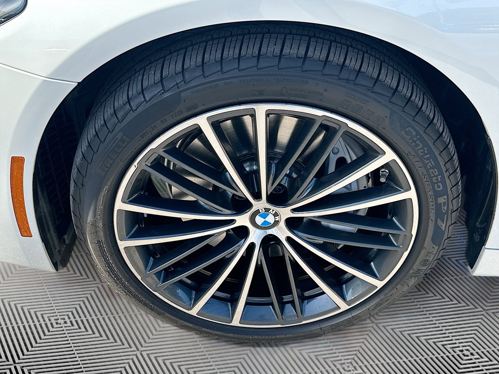 2023 Bmw 540i xDrive photo 35
