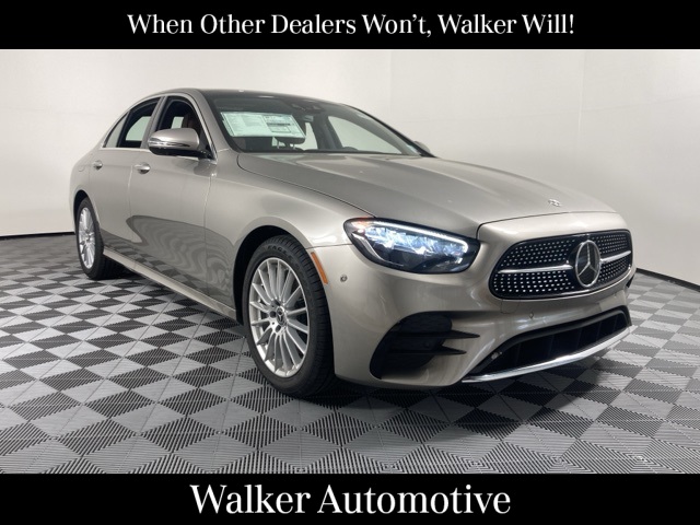 2023 Mercedes-Benz E-Class E350's photo