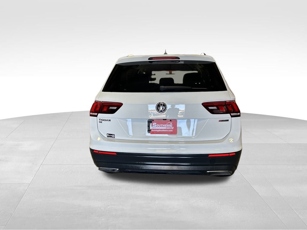 2019 Volkswagen Tiguan SE photo 4