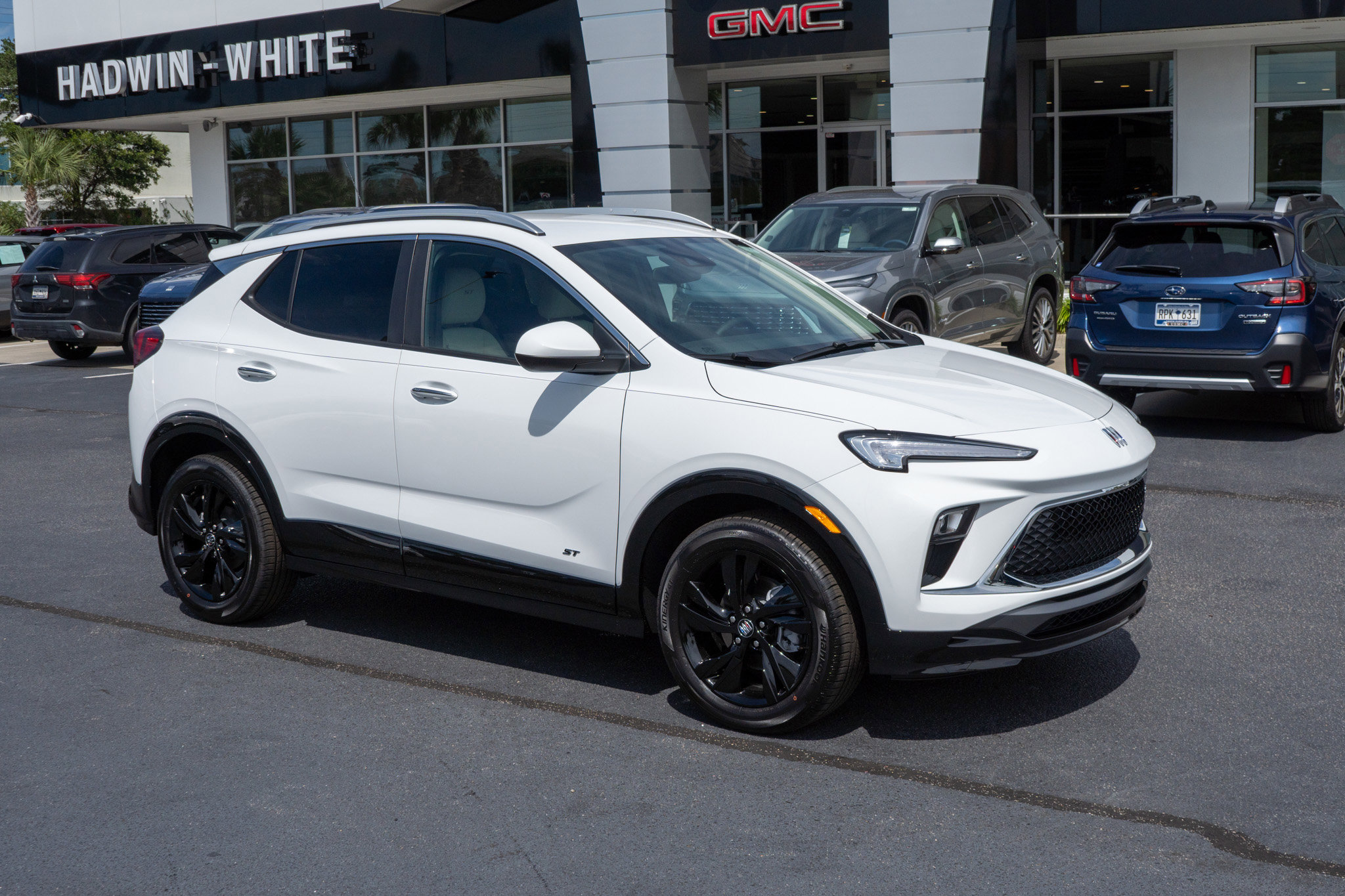 2026 Buick Encore GX Sport Touring's photo