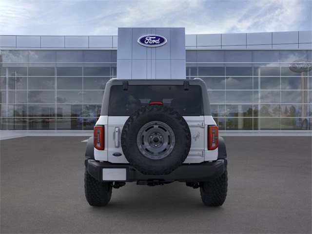 2025 Ford Bronco Outer Banks photo 5