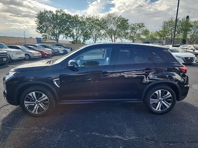 2024 Mitsubishi Outlander Sport S photo 3