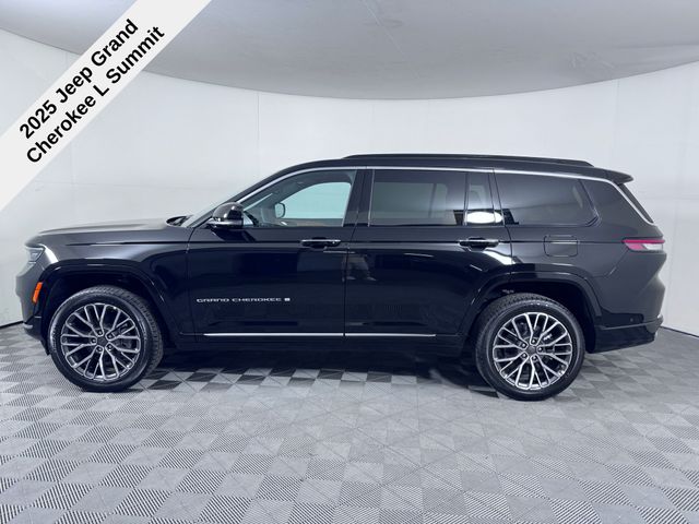2025 Jeep Grand Cherokee L Summit Reserve photo 2