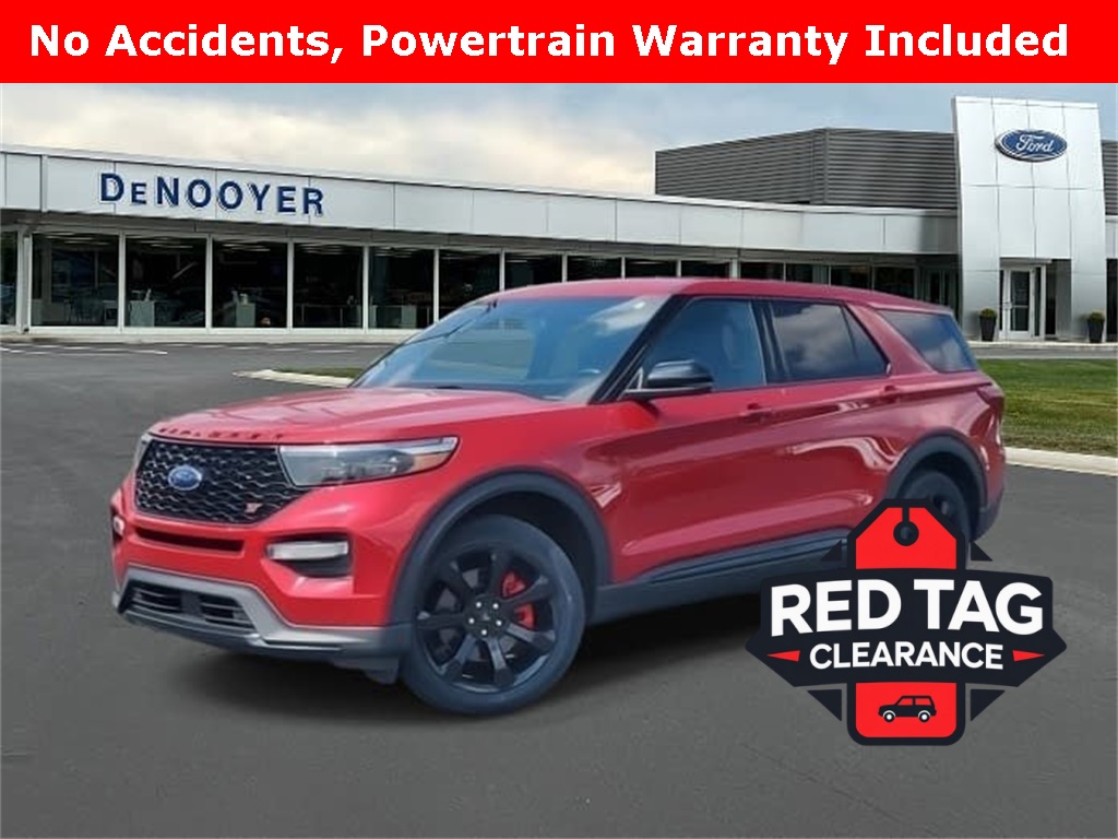 2022 Ford Explorer ST's photo