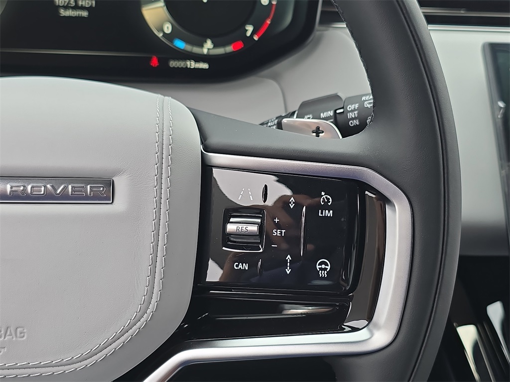 2025 Land Rover Range Rover Sport SE photo 17