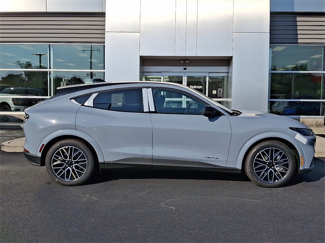 2025 Ford Mustang Mach-E Premium AWD's photo